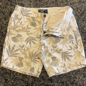 Abercrombie & Fitch shorts
